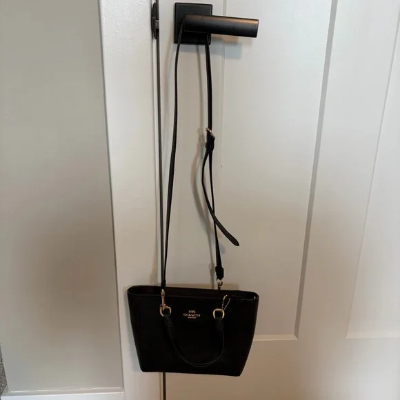 Coach Alice Small Satchel Blk/Gold EUC - Picture 8 of 9